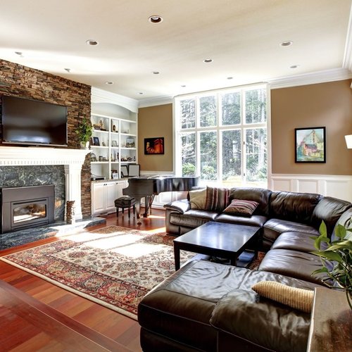 Living room with fireplace